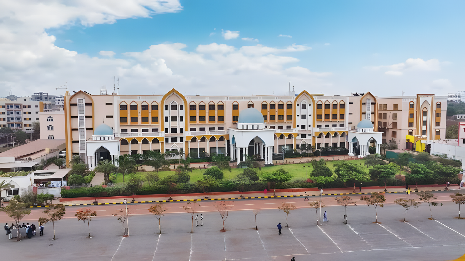The Shaheen Academy Badarpur campus building in daylight